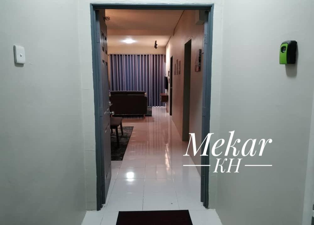 Mekar Kh Homestay ブリンチャン エクステリア 写真